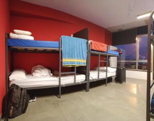 Postel nebo postele na pokoji v ubytování All Iron Hostel