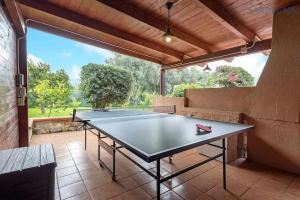 Πινγκ πονγκ στο Alghero Villa Galatea con giardino per 8 persone vicino alla spiaggia con 4 camere ή εκεί κοντά