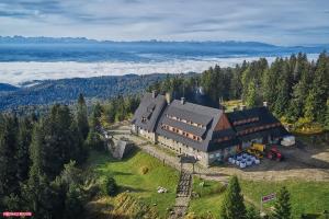 Afbeelding uit fotogalerij van Domek w Górach- Bacówka u Dudka in Nowy Targ