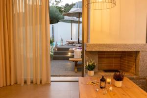 Nápoje v ubytovaní Pakio Luxury Villa : Private Cretan Holidays