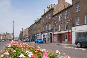 Gallery image of Townhouse Apartments 4 Bedroom High St Montrose in Montrose