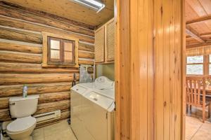 Galerija fotografija objekta Honeys Cabin in McLeod Fish, Hike and Views! u gradu 'McLeod' Još 25 fotografija