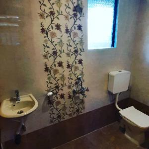 Ванная комната в Chardara Eco Agrotourism