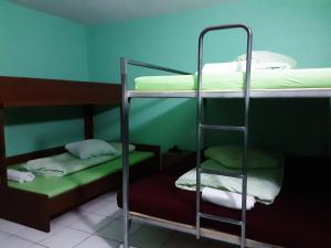 Hostel Le Chandelier客房内的一张或多张床位