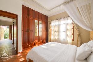 Photo de la galerie de l'établissement Kisubi Forest Cottages, à Entebbe 43 autres photos