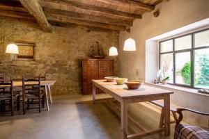 Fotografia z galérie ubytovania MASÍA CAN GRAU habitaciones con desayuno inlcuido v destinácii Vilafreser