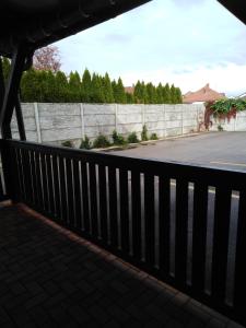A balcony or terrace at Boglárka Vendégház