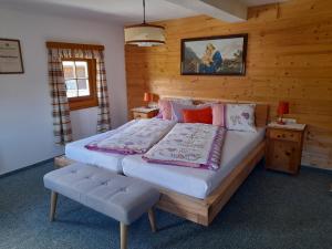 Posteľ alebo postele v izbe v ubytovaní Ferienhaus Grofn