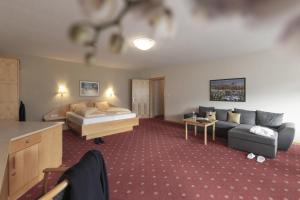Posteľ alebo postele v izbe v ubytovaní Aktiv-Hotel Traube