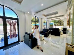 Posezení v ubytování Dương Đông Hotel