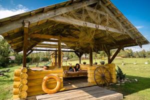 Gallery image of Saullēkti ozolos pie Ežezera in Ezernieki +45 photos