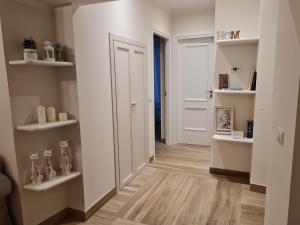A kitchen or kitchenette at La casetta del nonno
