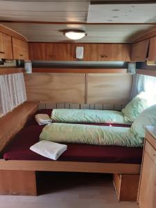 Hostel Le Chandelier客房内的一张或多张床位