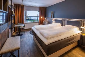 Ліжко або ліжка в номері Pier 5 Hotel