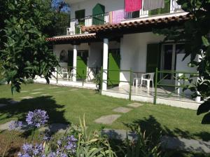 Gallery image of Villa Yiannis (Adult Friendly) in Megali Ammos