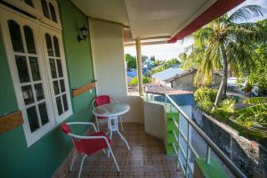 A balcony or terrace at Mikado Surf Camp