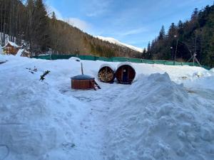 Apartment Anna Chopok, 1 110 m, Highest in central Europe, On a hiking trail to Ďumbier v zime