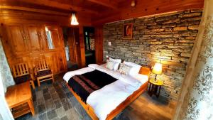Jibhi şehrindeki Ishan Log Huts- A Boutique Homestay-since 1999 tesisine ait fotoğraf galerisinden bir görsel