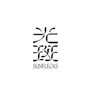 een teken met de woorden sunlevels in zwarte tekst bij Sunflecks Jiufen in Jiufen