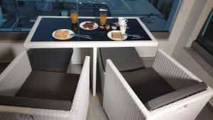 A seating area at Anastasia Boutique Suites -Adults only & kids 12 plus