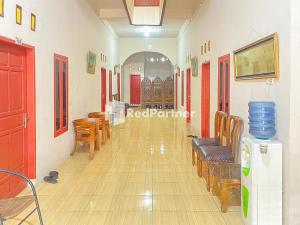Galeriebild der Unterkunft Homestay Tirtasari Pinrang City Center Mitra RedDoorz in Pinrang