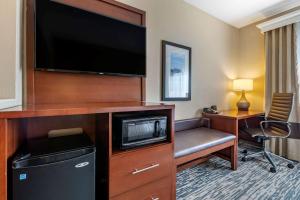 Gallery image of Comfort Suites Keeneland in Lexington