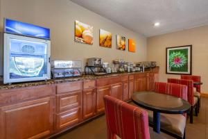 Gallery image of Comfort Inn Rhinelander in Rhinelander