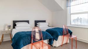 Gallery image of Tranquil Beachfront Beautiful 2-Bed Apartment in Deal