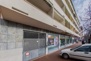The building in which Az apartmant is located