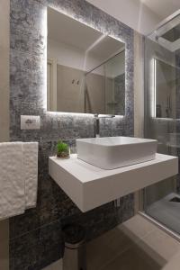 Φωτογραφία από το άλμπουμ του Hotel Caramare σε Cala Gonone +51 φωτογραφίες