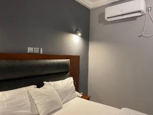 Gallery image of LA ROCHELLE HOTEL in Yaoundé