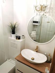 Kúpeľňa v ubytovaní APARTAMENT NA WZGÓRZU