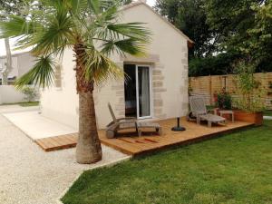 Zahrada ubytování Petite Maison refaite à neuf proche plage