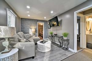 Gallery image of Completely Renovated Escape about 1 Mile to Downtown! in Farmington