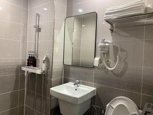 Koupelna v ubytování Aroomi Hotel Hyupjae