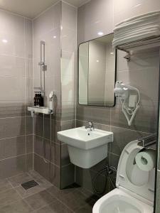 Koupelna v ubytování Aroomi Hotel Hyupjae