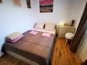 Posteľ alebo postele v izbe v ubytovaní Centrally located 3 Bedroom Holiday House O'Live with private garden