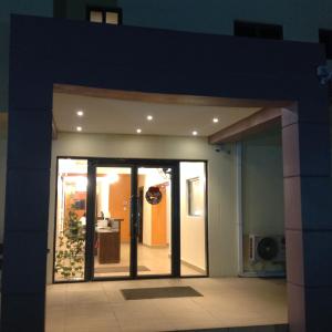 Exteriér alebo vchod do ubytovania Adis Hotels Prime