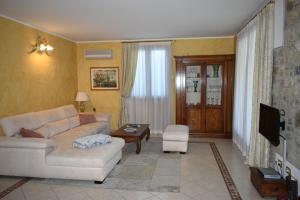 Μια τηλεόραση ή/και κέντρο ψυχαγωγίας στο Casa Ulivo