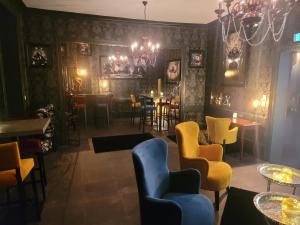 Posezení v ubytování Le Chalet Montégut