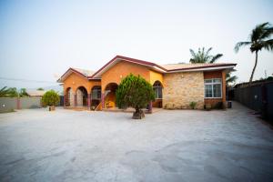 Gallery image of Bays Villa in Koforidua