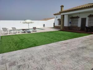 Un patio o zona al aire libre en Finca la Vigía