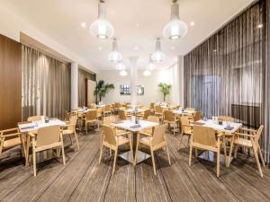 Restaurant o un lloc per menjar a Sydney Central Hotel Managed by The Ascott Limited