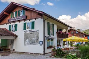 Budova, kde se bed and breakfast nachází + 15 fotografií