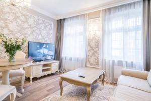 Telewizja i/lub zestaw kina domowego w obiekcie Luxury Apartments - Wroclaw Old Town - Wrocław Rynek