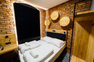 Posteľ alebo postele v izbe v ubytovaní Lord Jack Apartments