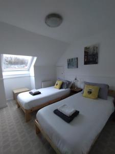 Postel nebo postele na pokoji v ubytování Apartment in the heart of Callander