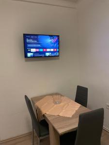 TV a/nebo společenská místnost v ubytování Ferienwohnung Jagemann