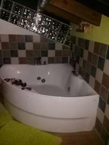 Een badkamer bij La Fuente