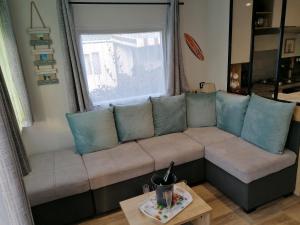 Les Pins del Sol - camping la réserve的休息区